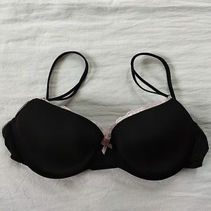 Victoria’s Secret Lace Demi Push Up Bra